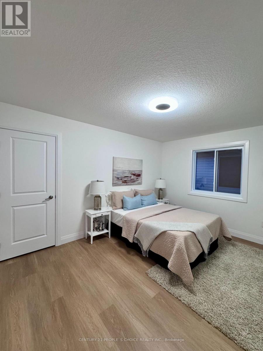 2641 Bobolink Lane, London South, Ontario  N6M 0J9 - Photo 10 - X12470379