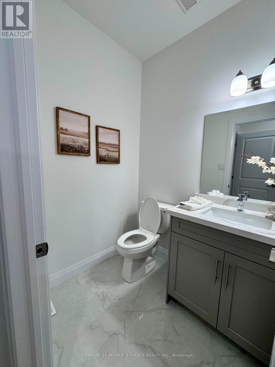 2641 Bobolink Lane, London South, Ontario  N6M 0J9 - Photo 6 - X12470379