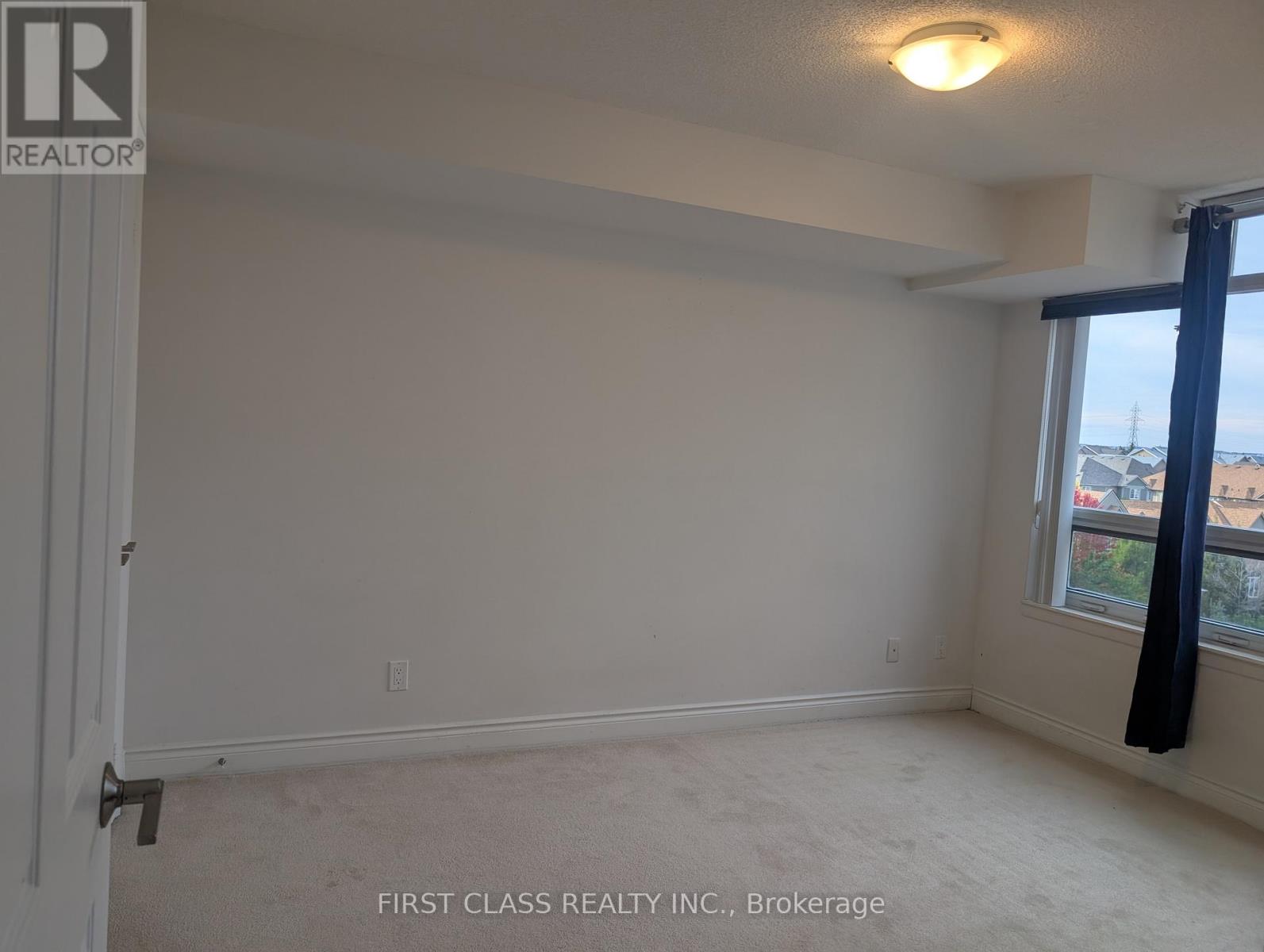 753 - 23 Cox Boulevard, Markham, Ontario  L3R 7Z9 - Photo 3 - N12359782