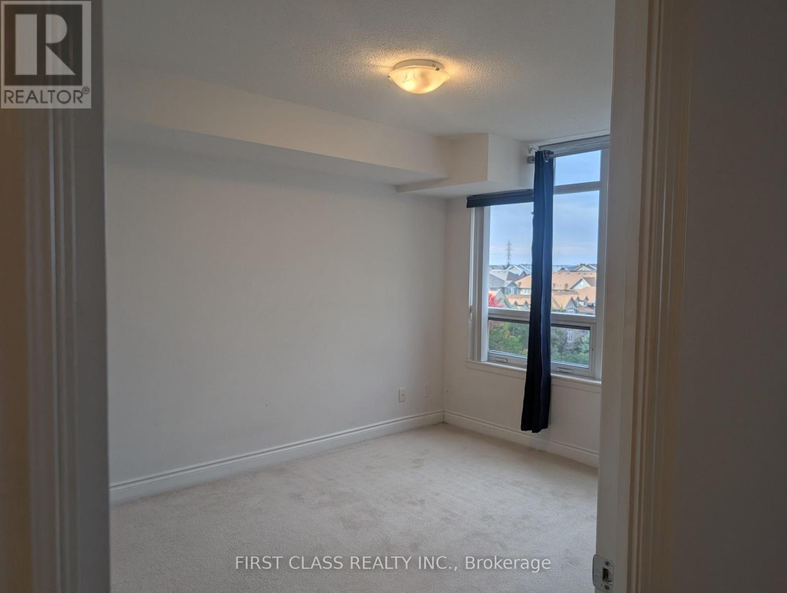 753 - 23 Cox Boulevard, Markham, Ontario  L3R 7Z9 - Photo 8 - N12359782
