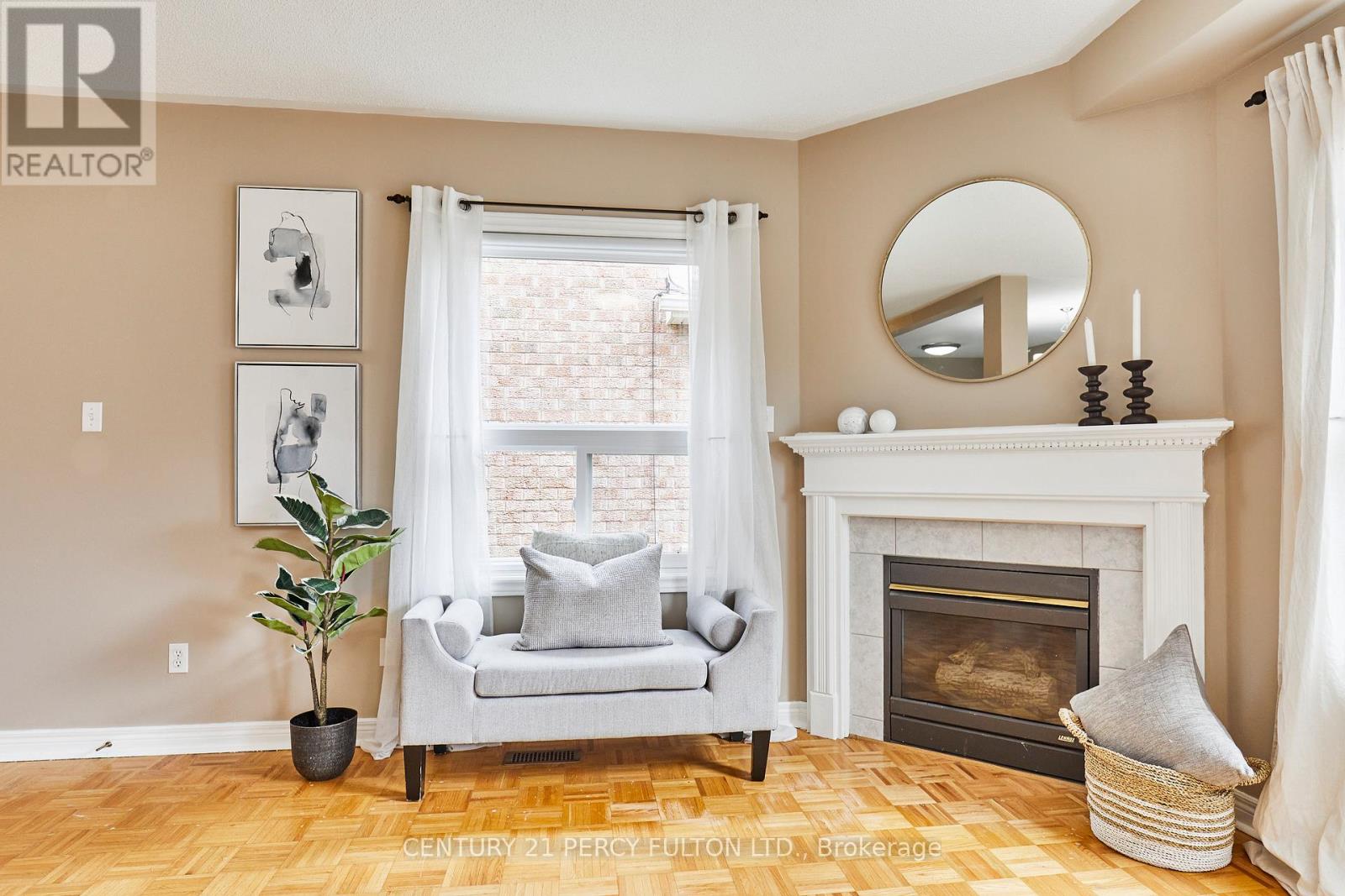 29 Archbury Circle, Caledon, Ontario  L7E 2H7 - Photo 6 - W12469987