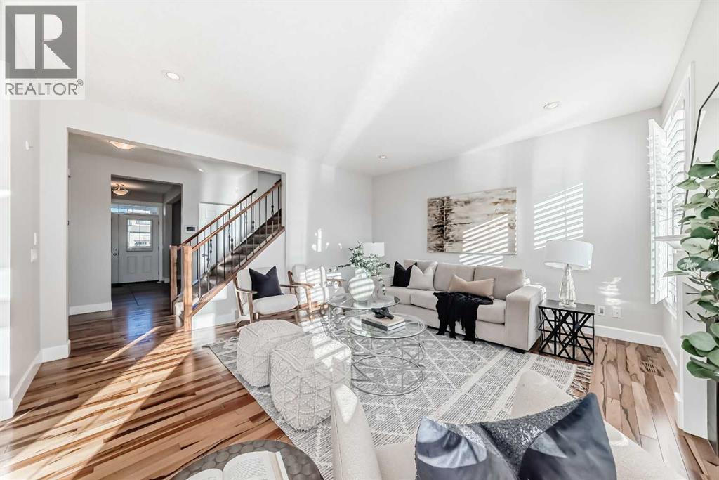 247 Lakepointe, Chestermere, Alberta  T1X 0R3 - Photo 8 - A2264440