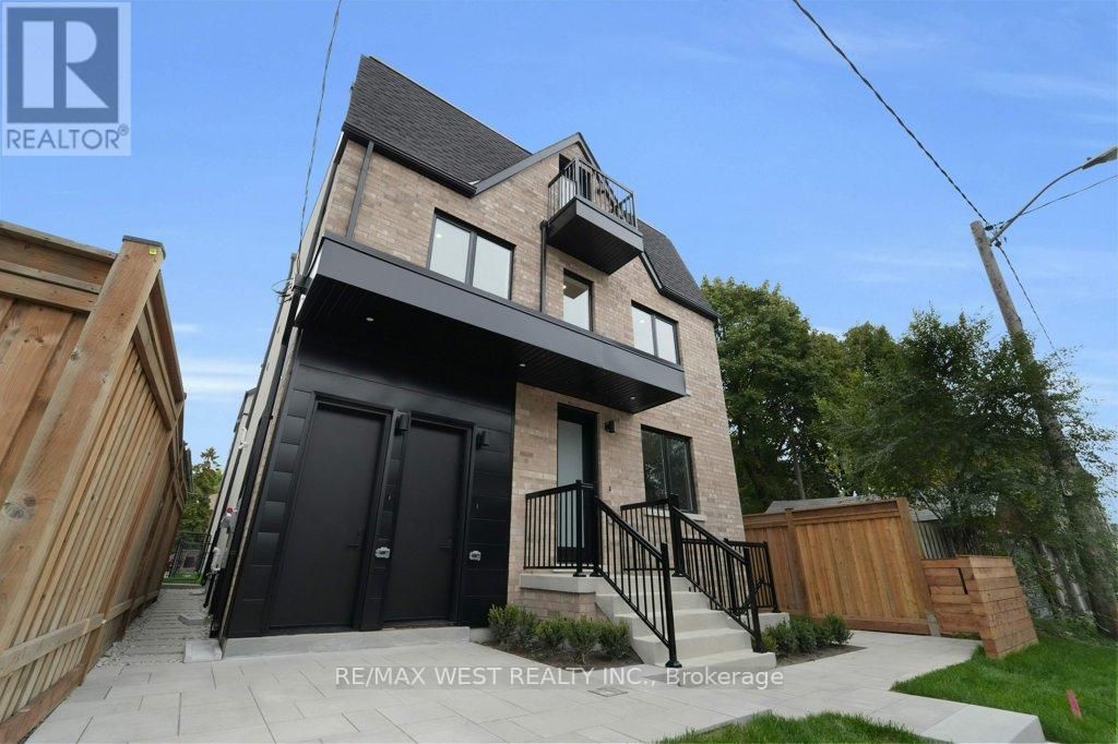 B - 661 Winona Drive, Toronto, Ontario  M6C 3V6 - Photo 2 - C12470391