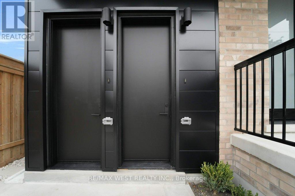 B - 661 Winona Drive, Toronto, Ontario  M6C 3V6 - Photo 3 - C12470391