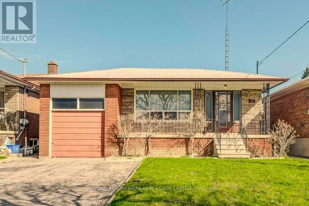 Lower #b - 22 Otonabee Avenue, Toronto, Ontario  M2M 2S3 - Photo 1 - C12470404