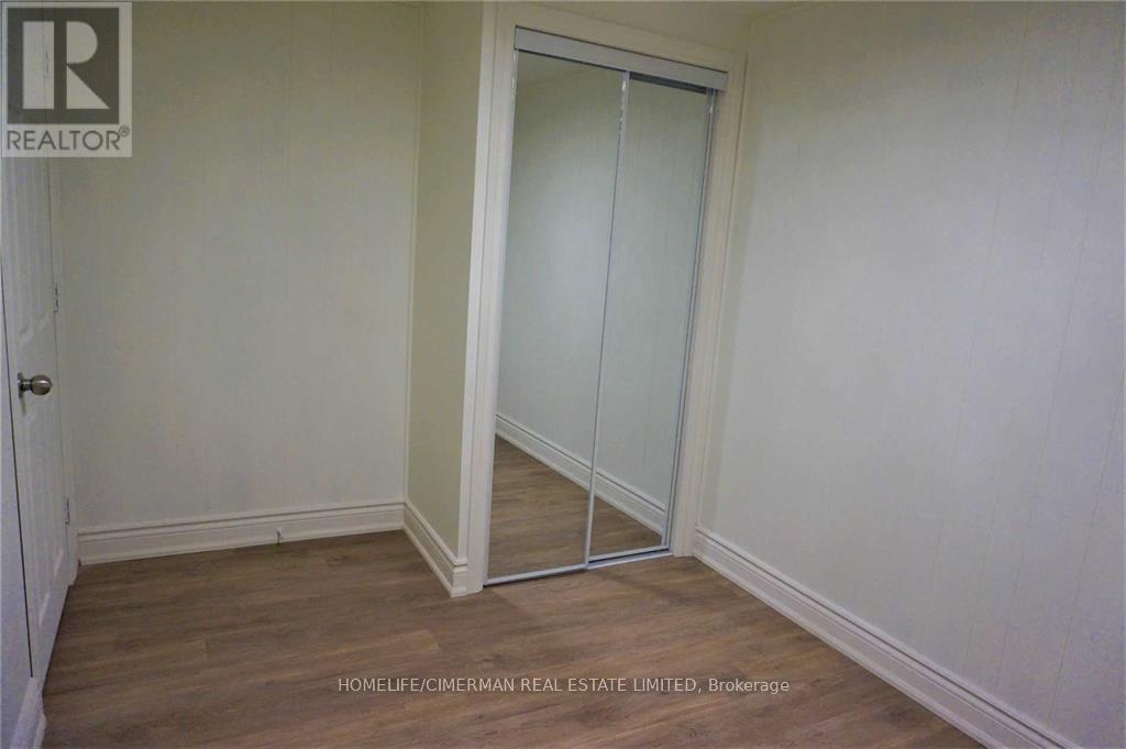 Lower #b - 22 Otonabee Avenue, Toronto, Ontario  M2M 2S3 - Photo 8 - C12470404