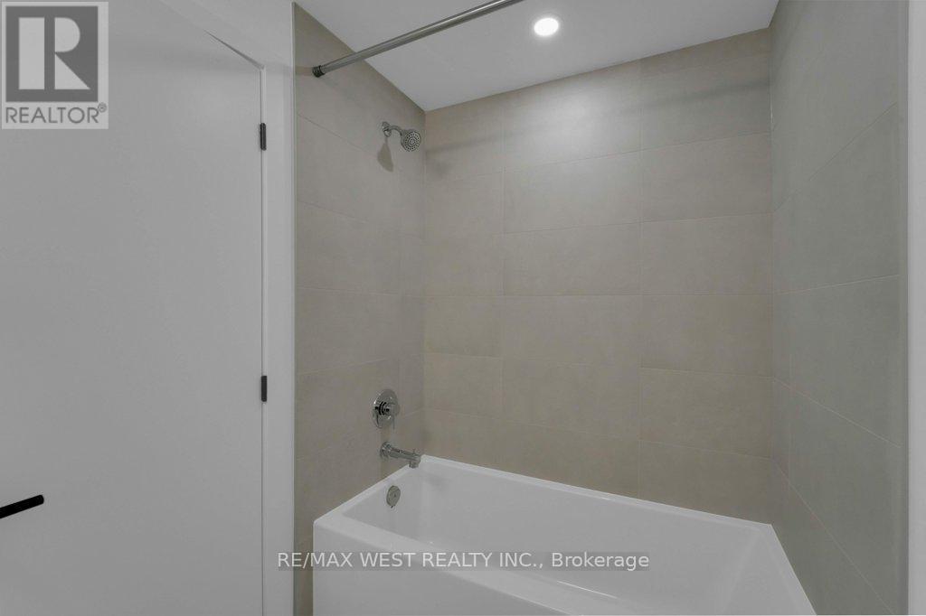 C - 661 Winona Drive, Toronto, Ontario  M6C 3V6 - Photo 26 - C12470406