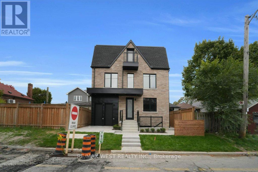 C - 661 Winona Drive, Toronto, Ontario  M6C 3V6 - Photo 41 - C12470406