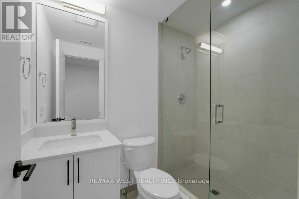 D - 661 Winona Drive, Toronto, Ontario  M6C 3V6 - Photo 13 - C12470418