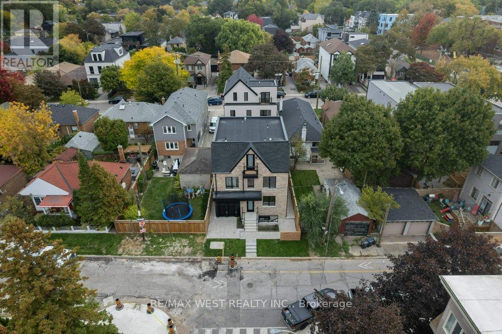 D - 661 Winona Drive, Toronto, Ontario  M6C 3V6 - Photo 19 - C12470418