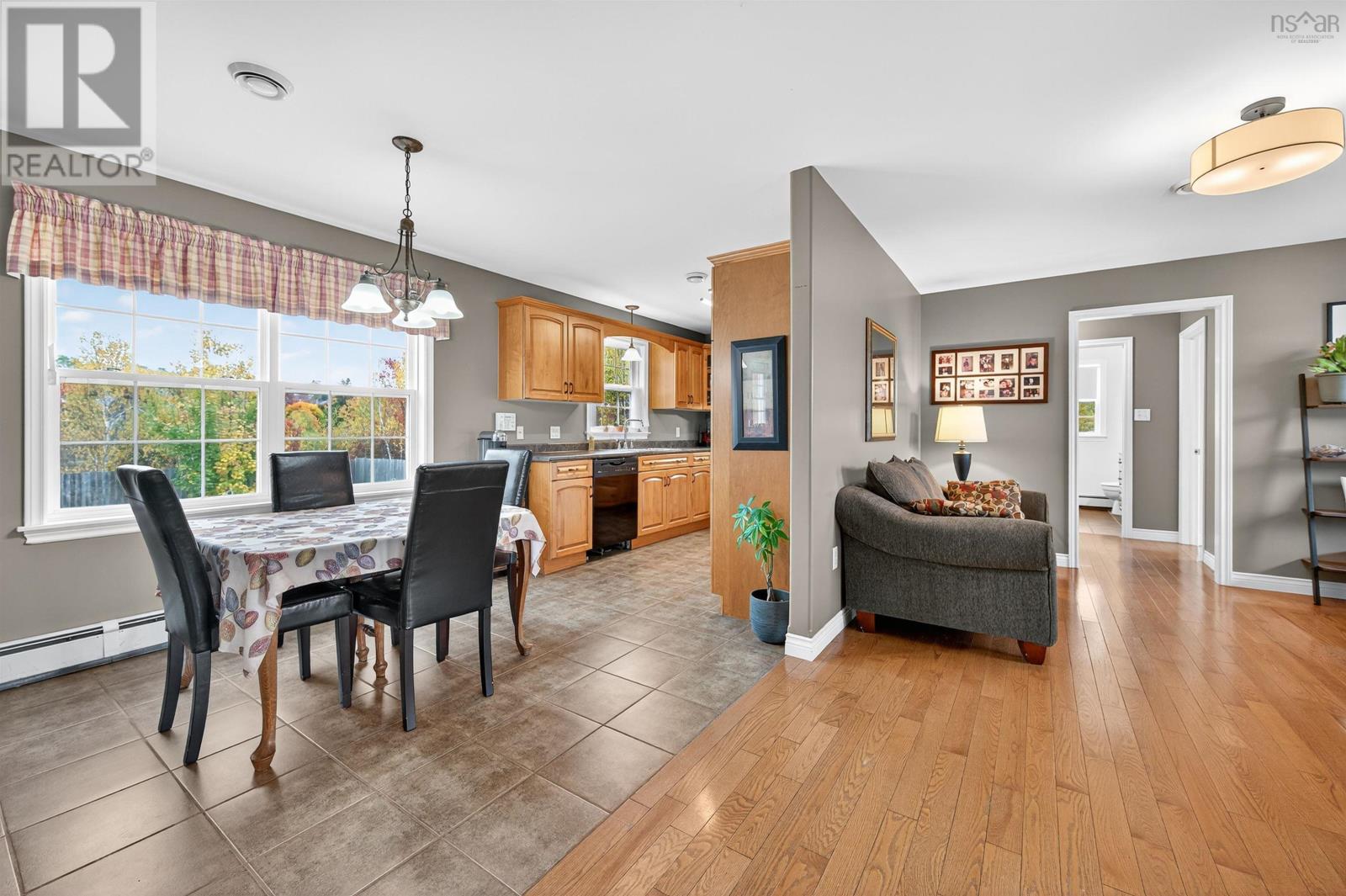 123 Barrington, Sydney Mines, Nova Scotia  B1V 1R1 - Photo 12 - 202526150