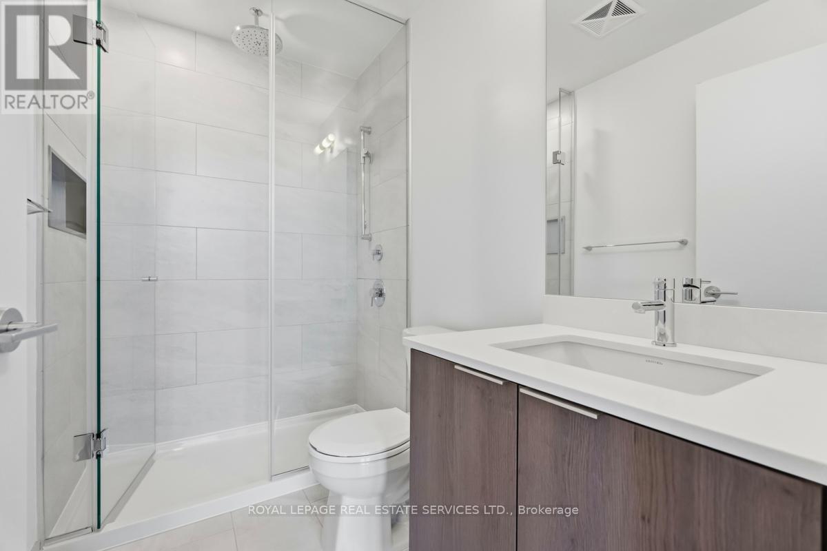 502 - 395 Square One Drive, Mississauga, Ontario  L4B 0C6 - Photo 19 - W12470390