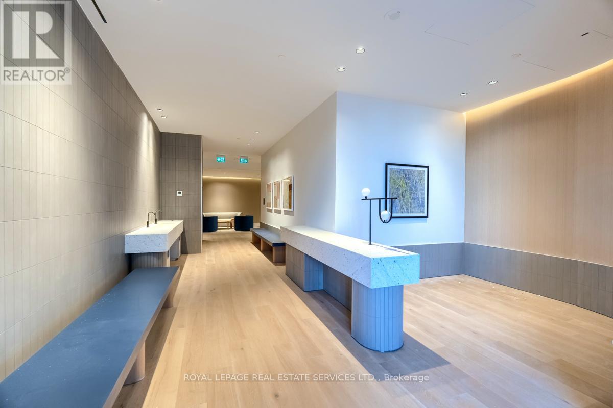 502 - 395 Square One Drive, Mississauga, Ontario  L4B 0C6 - Photo 34 - W12470390