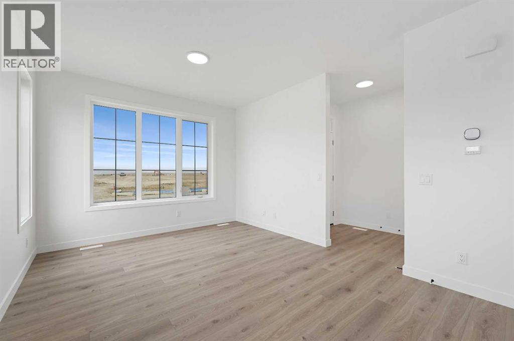 14520 24 Street Nw, Calgary, Alberta  T3P 2B6 - Photo 9 - A2222961