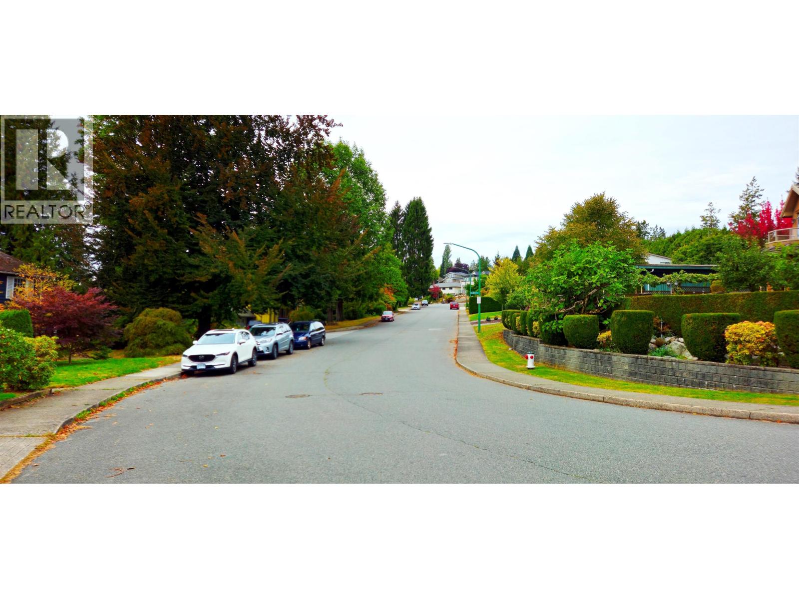 5680 Monarch Street, Burnaby, British Columbia  V5G 2A3 - Photo 5 - R3042262
