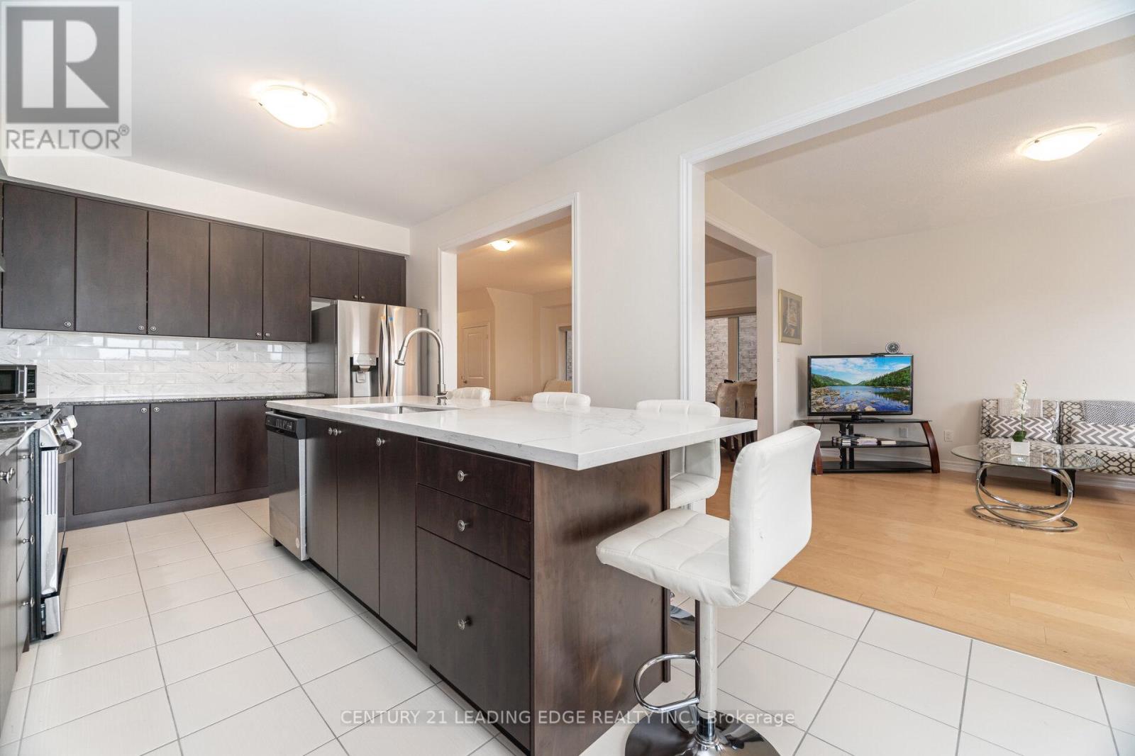 301 Ridley Crescent, Southgate, Ontario  N0C 1B0 - Photo 15 - X12470408