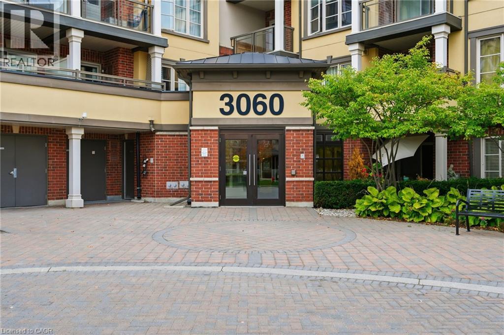 3060 Rotary Way Unit# 427, Burlington, Ontario  L7M 0G9 - Photo 2 - 40780378