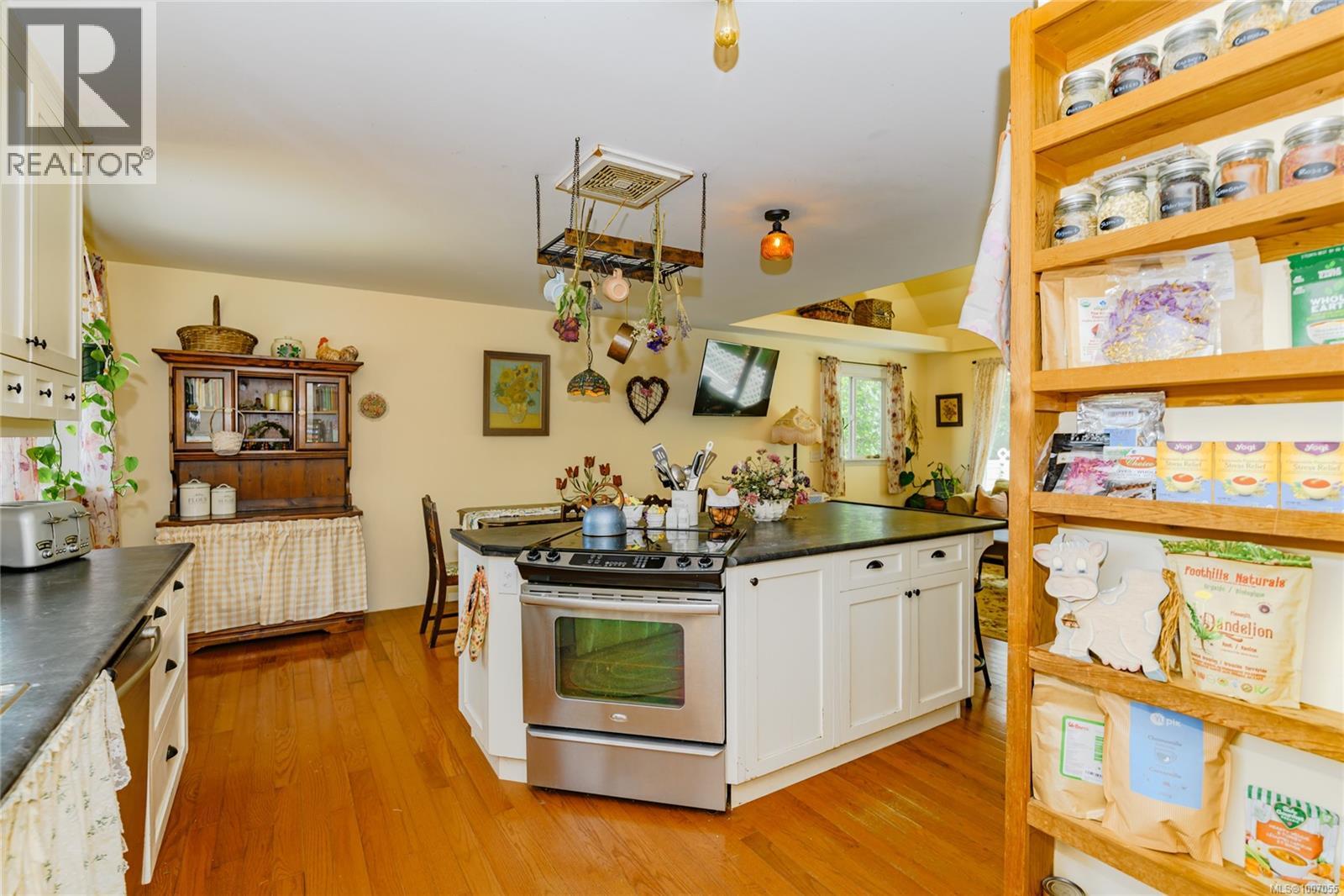 231 Kanaka Rd, Salt Spring, British Columbia  V8K 2A9 - Photo 16 - 1007055