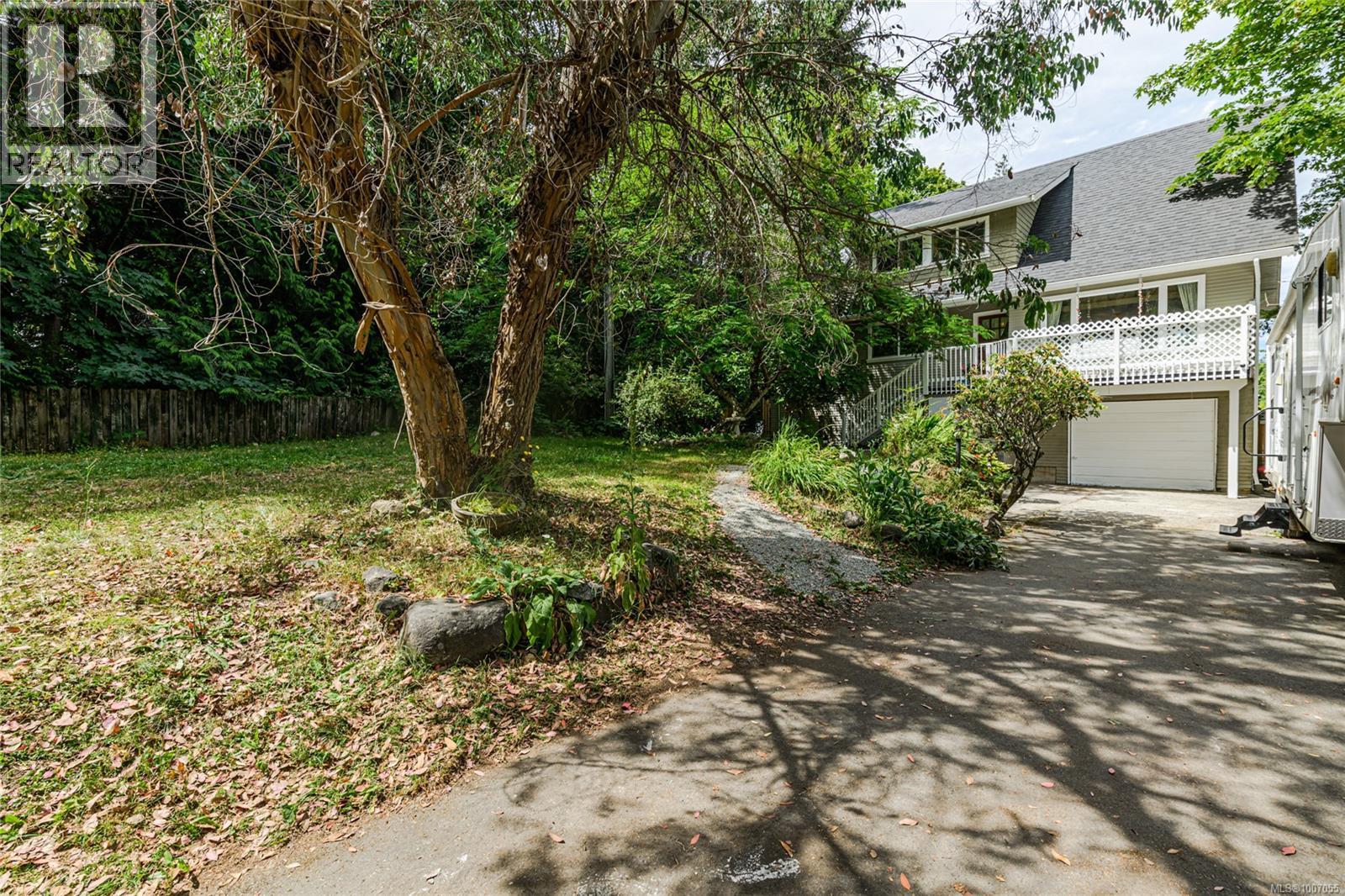 231 Kanaka Rd, Salt Spring, British Columbia  V8K 2A9 - Photo 2 - 1007055