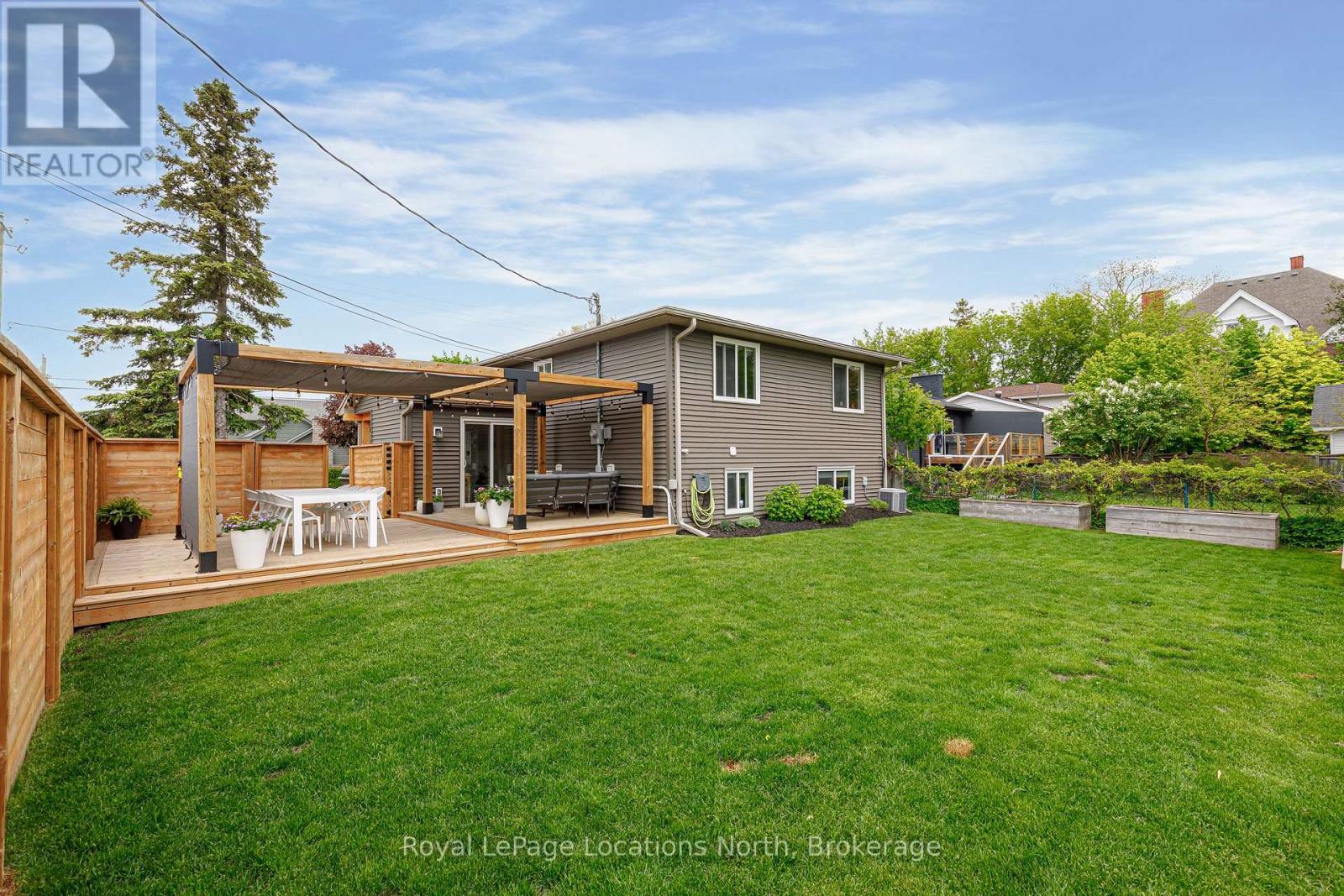254 Third Street, Collingwood, Ontario  L9Y 4E7 - Photo 41 - S12470436