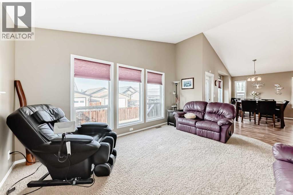 163 Vanson Close, Red Deer, Alberta  T4R 0G7 - Photo 10 - A2247113