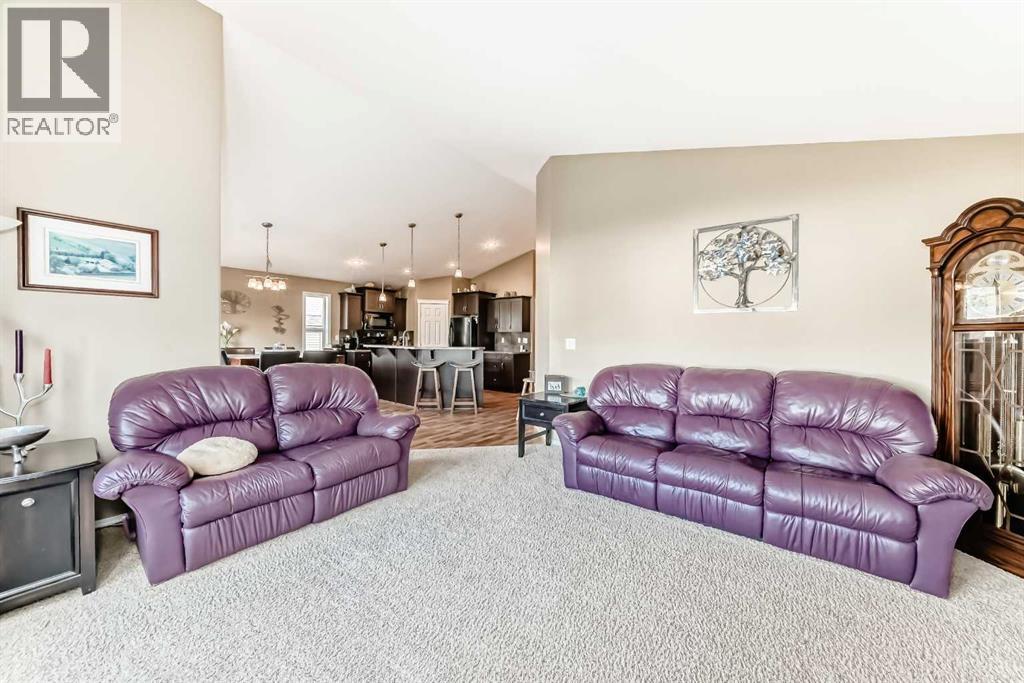 163 Vanson Close, Red Deer, Alberta  T4R 0G7 - Photo 11 - A2247113