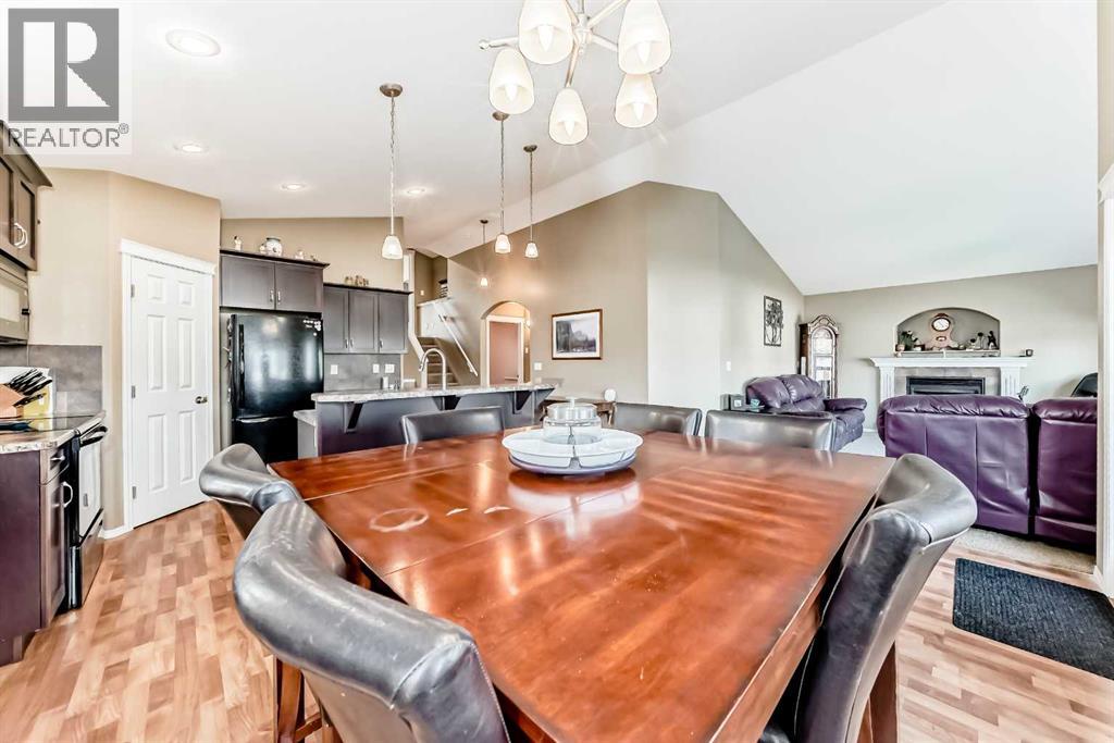163 Vanson Close, Red Deer, Alberta  T4R 0G7 - Photo 8 - A2247113