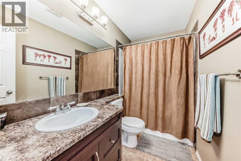163 Vanson Close, Red Deer, Alberta  T4R 0G7 - Photo 16 - A2247113