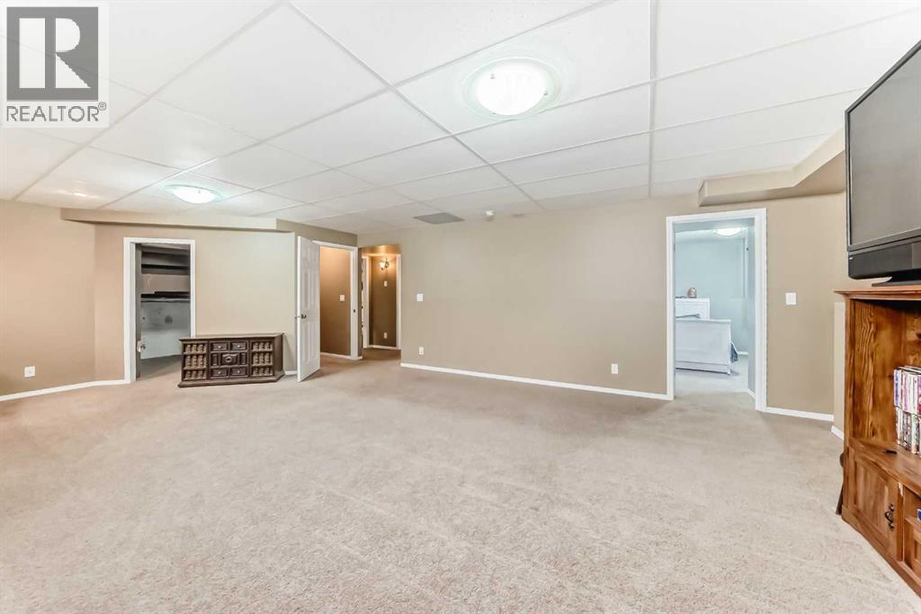 163 Vanson Close, Red Deer, Alberta  T4R 0G7 - Photo 25 - A2247113