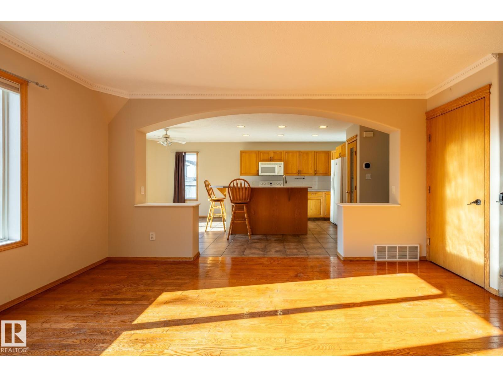 9813 180 Av Nw, Edmonton, Alberta  T5X 6A1 - Photo 14 - E4462707