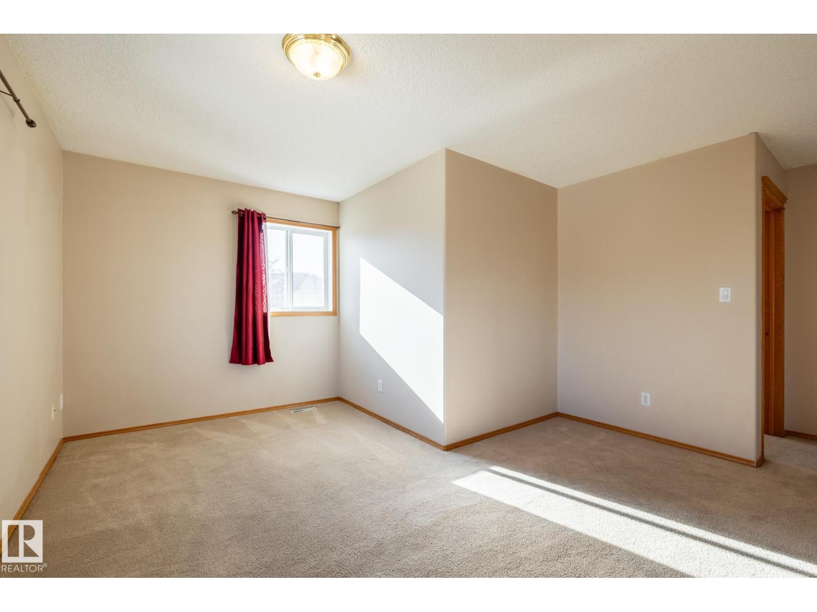 9813 180 Av Nw, Edmonton, Alberta  T5X 6A1 - Photo 18 - E4462707