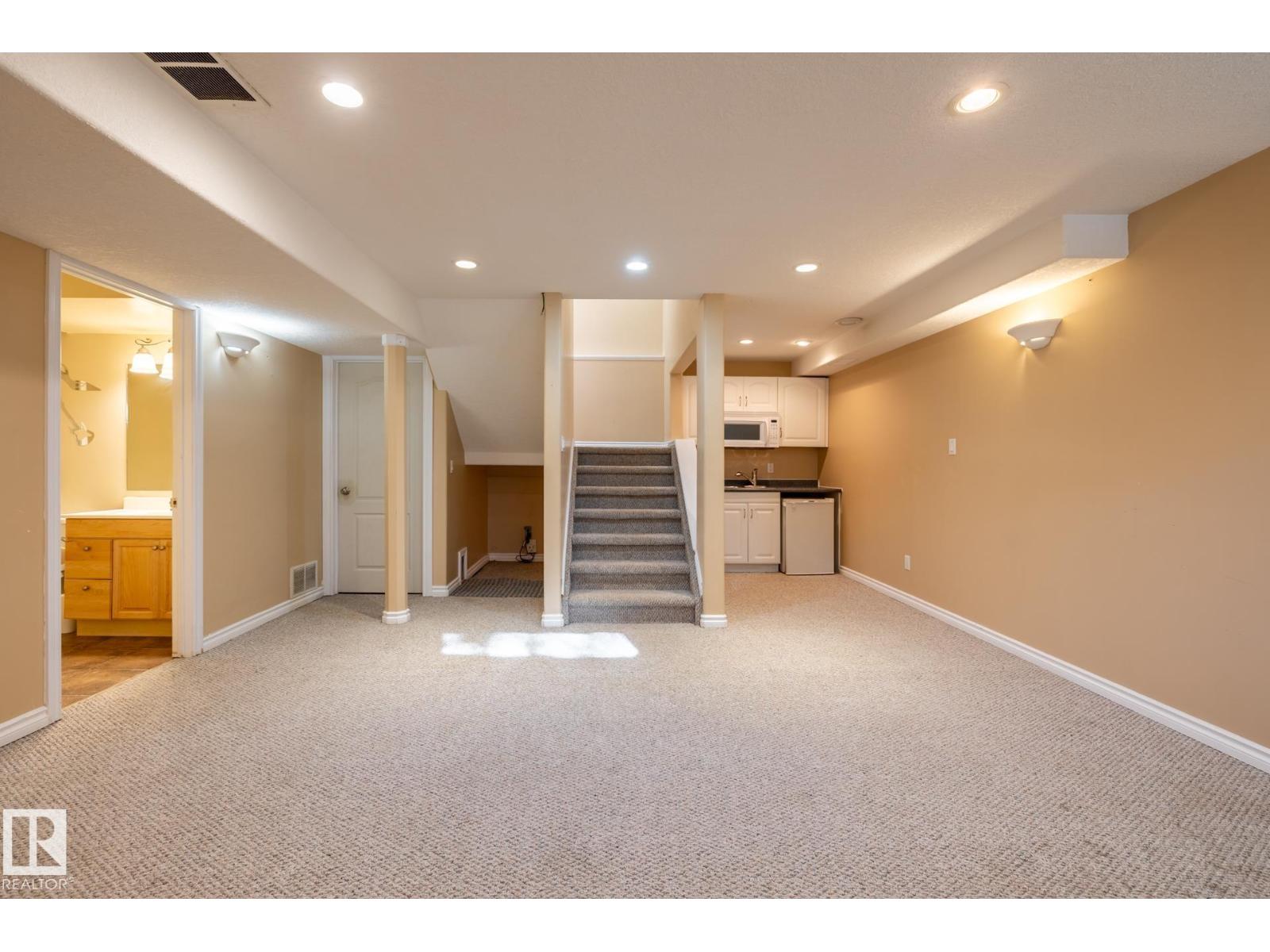 9813 180 Av Nw, Edmonton, Alberta  T5X 6A1 - Photo 39 - E4462707