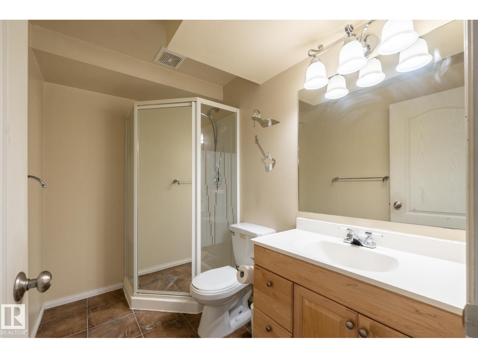 9813 180 Av Nw, Edmonton, Alberta  T5X 6A1 - Photo 45 - E4462707