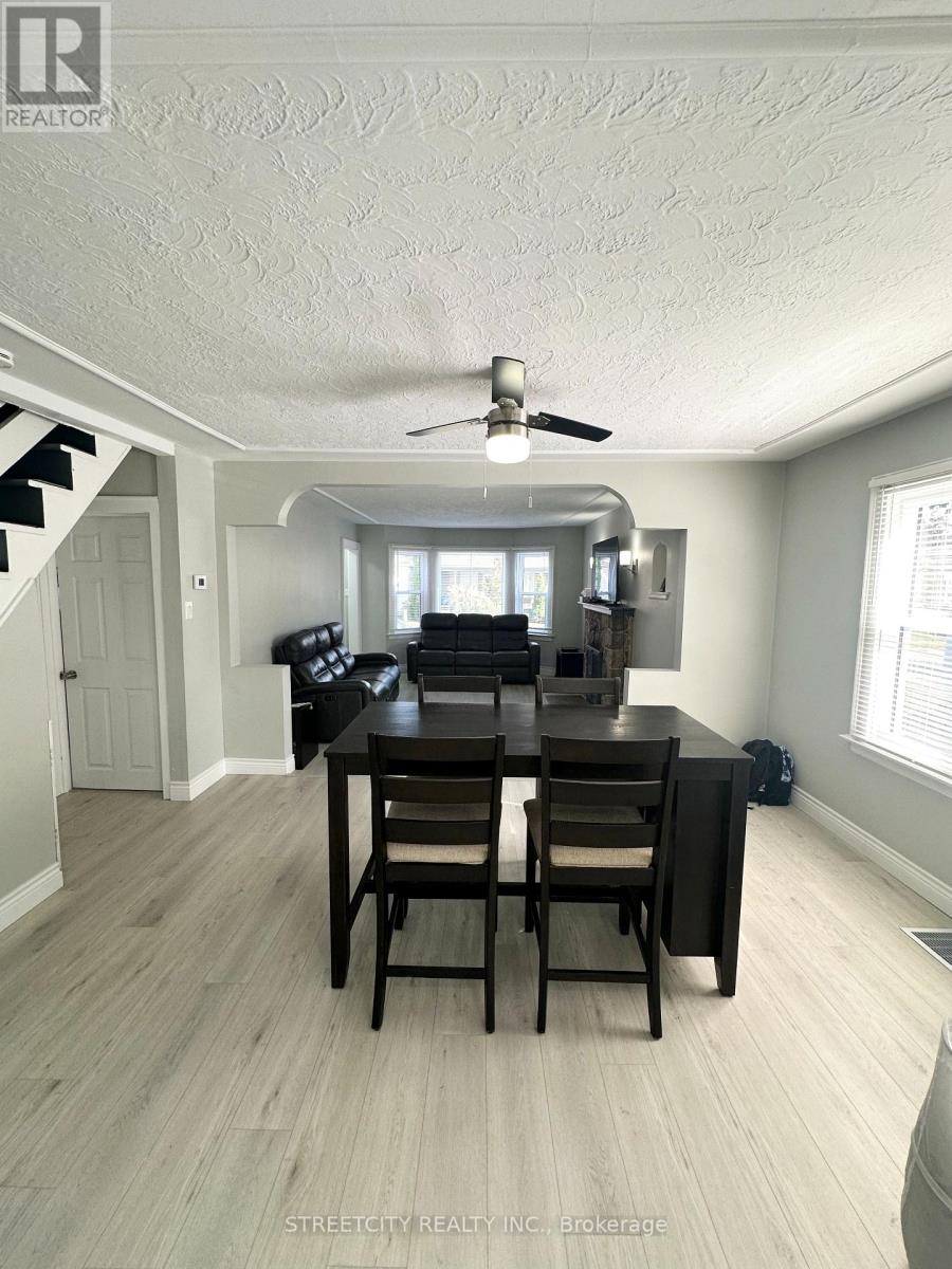 437 Charlotte Street, London East, Ontario  N5W 4A5 - Photo 12 - X12348790