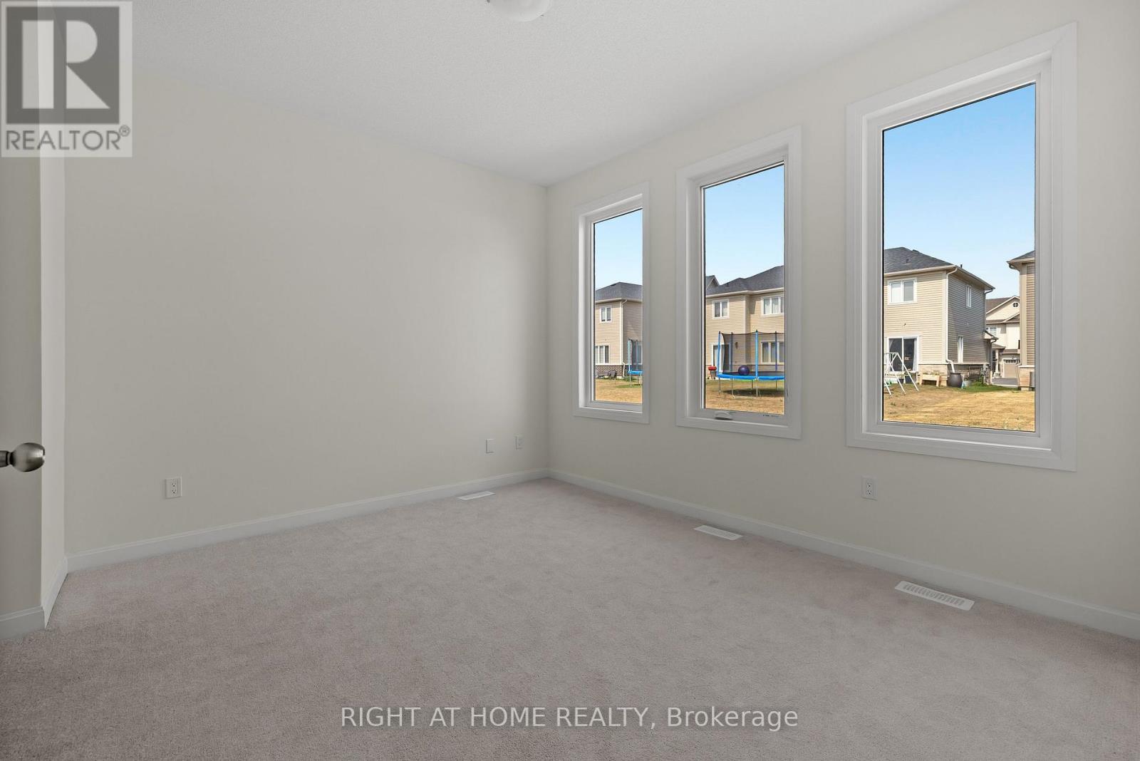 9 Golf Links Drive, Loyalist, Ontario  K0H 1G0 - Photo 10 - X12470423