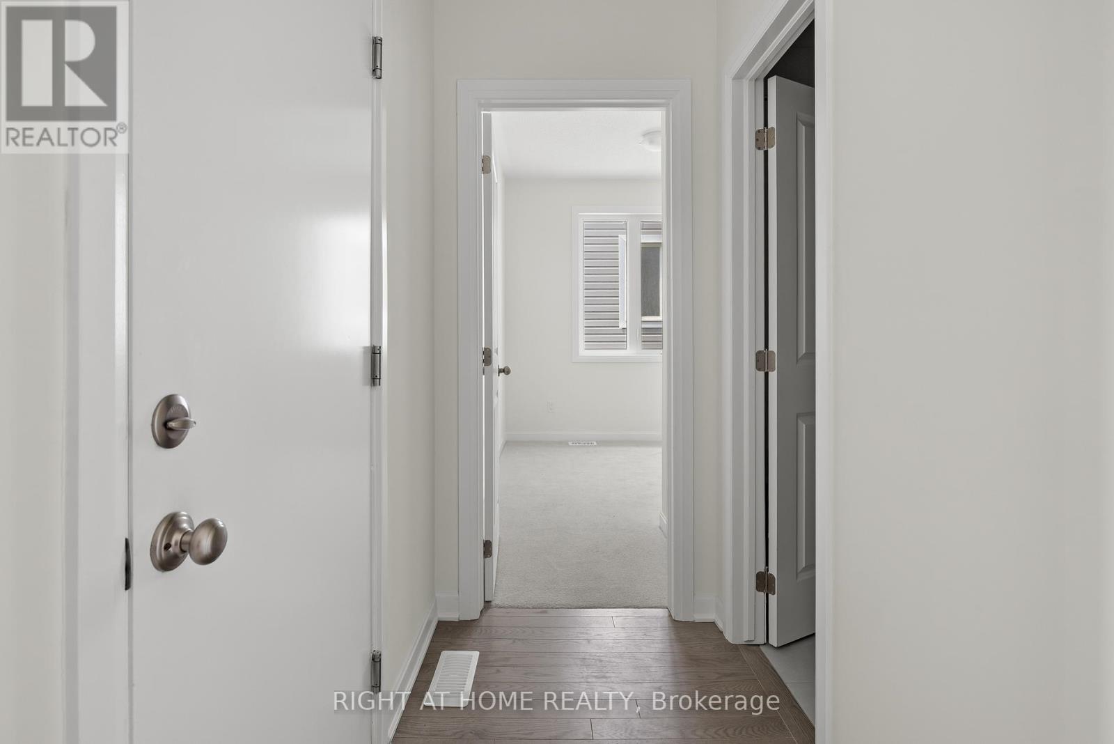 9 Golf Links Drive, Loyalist, Ontario  K0H 1G0 - Photo 7 - X12470423
