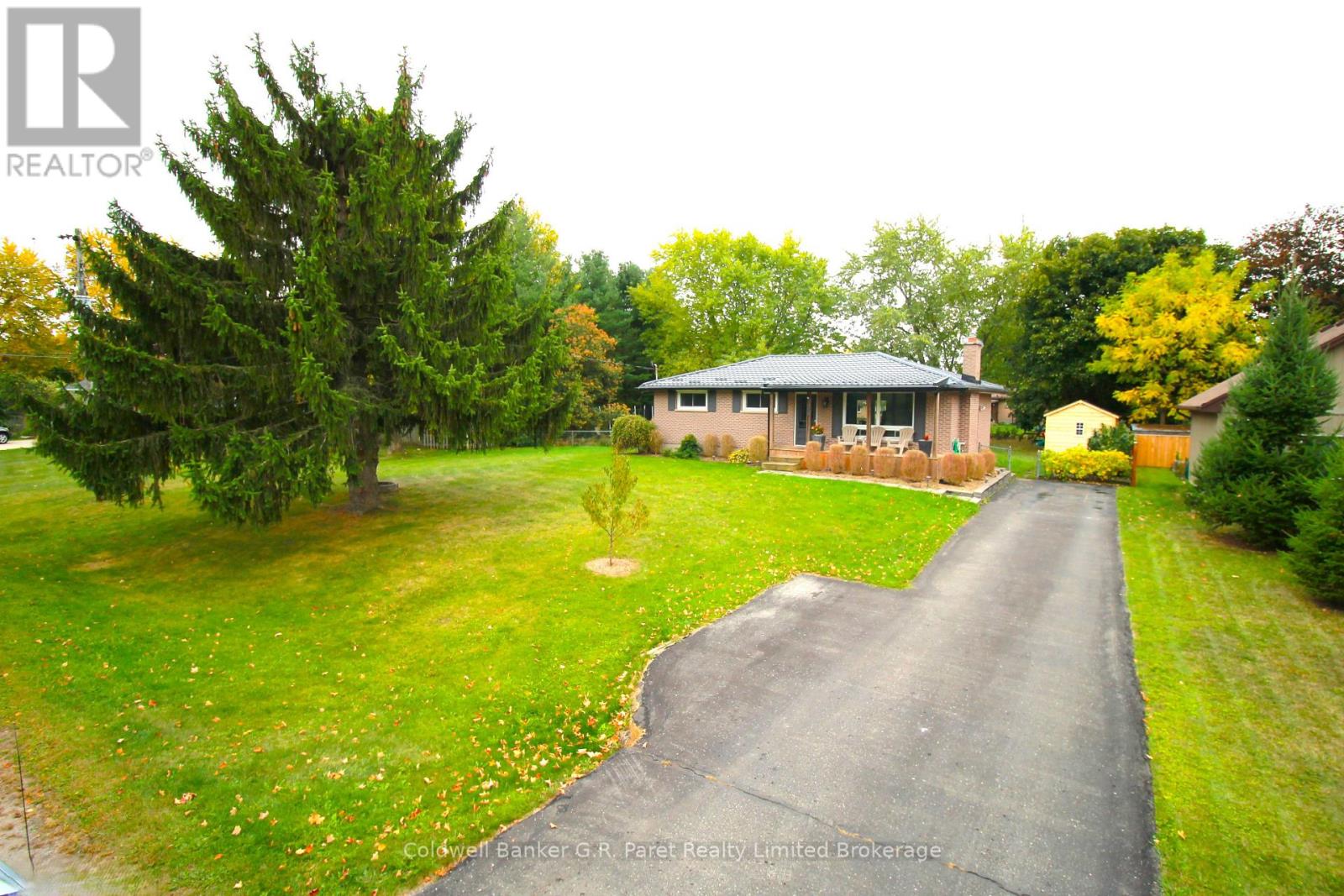 104 SIMCOE CRESCENT, Middlesex Centre, Ontario