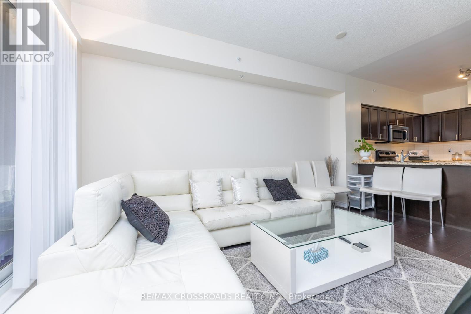 410 - 9255 Jane Street, Vaughan, Ontario  L6A 0J7 - Photo 18 - N12468234
