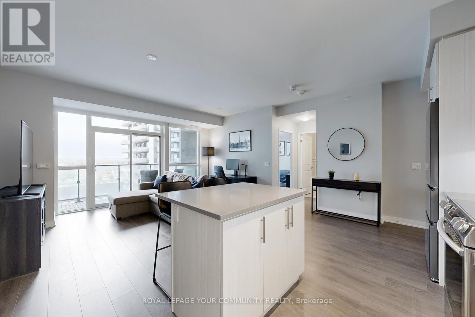 601 - 75 Oneida Crescent, Richmond Hill, Ontario  L4B 0H3 - Photo 18 - N12470431