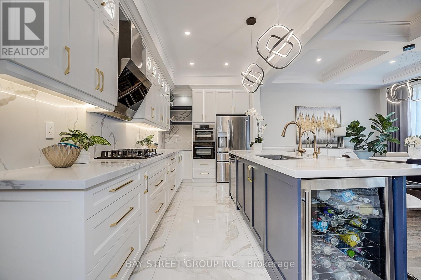 48 Red Giant Street W, Richmond Hill, Ontario  L4C 4Y4 - Photo 12 - N12470432