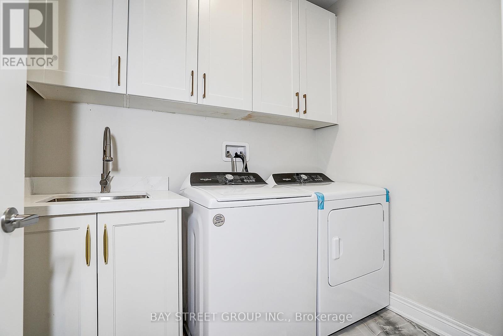 48 Red Giant Street W, Richmond Hill, Ontario  L4C 4Y4 - Photo 32 - N12470432