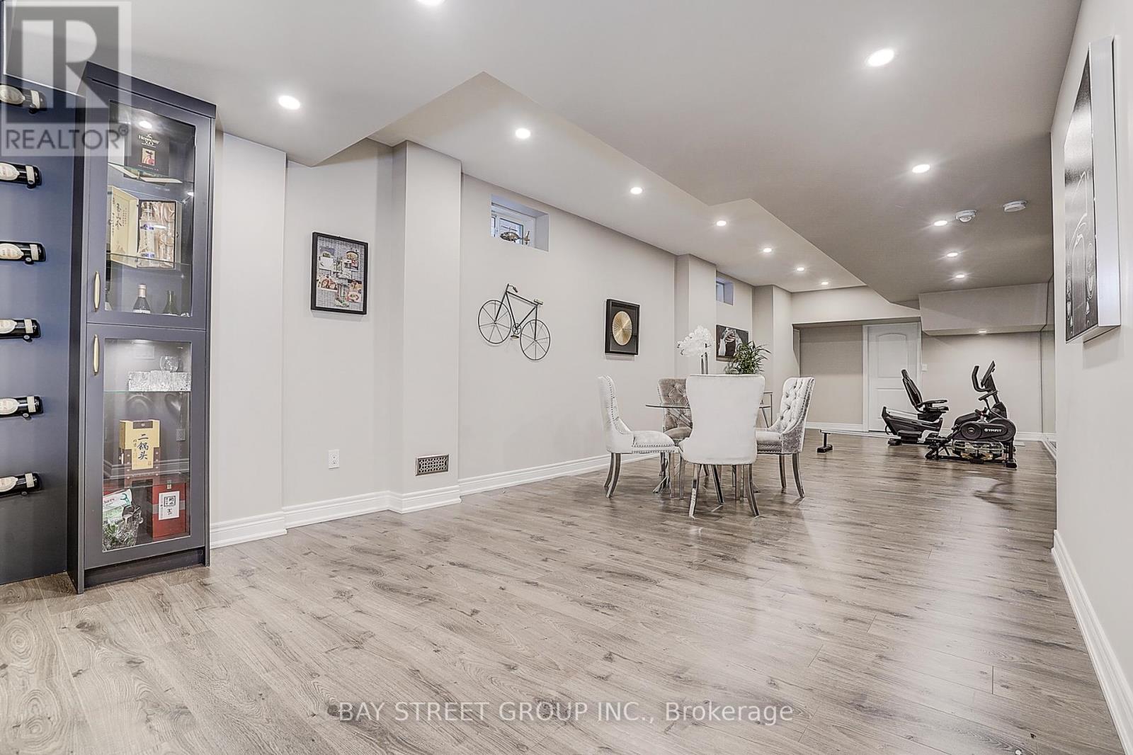 48 Red Giant Street W, Richmond Hill, Ontario  L4C 4Y4 - Photo 38 - N12470432