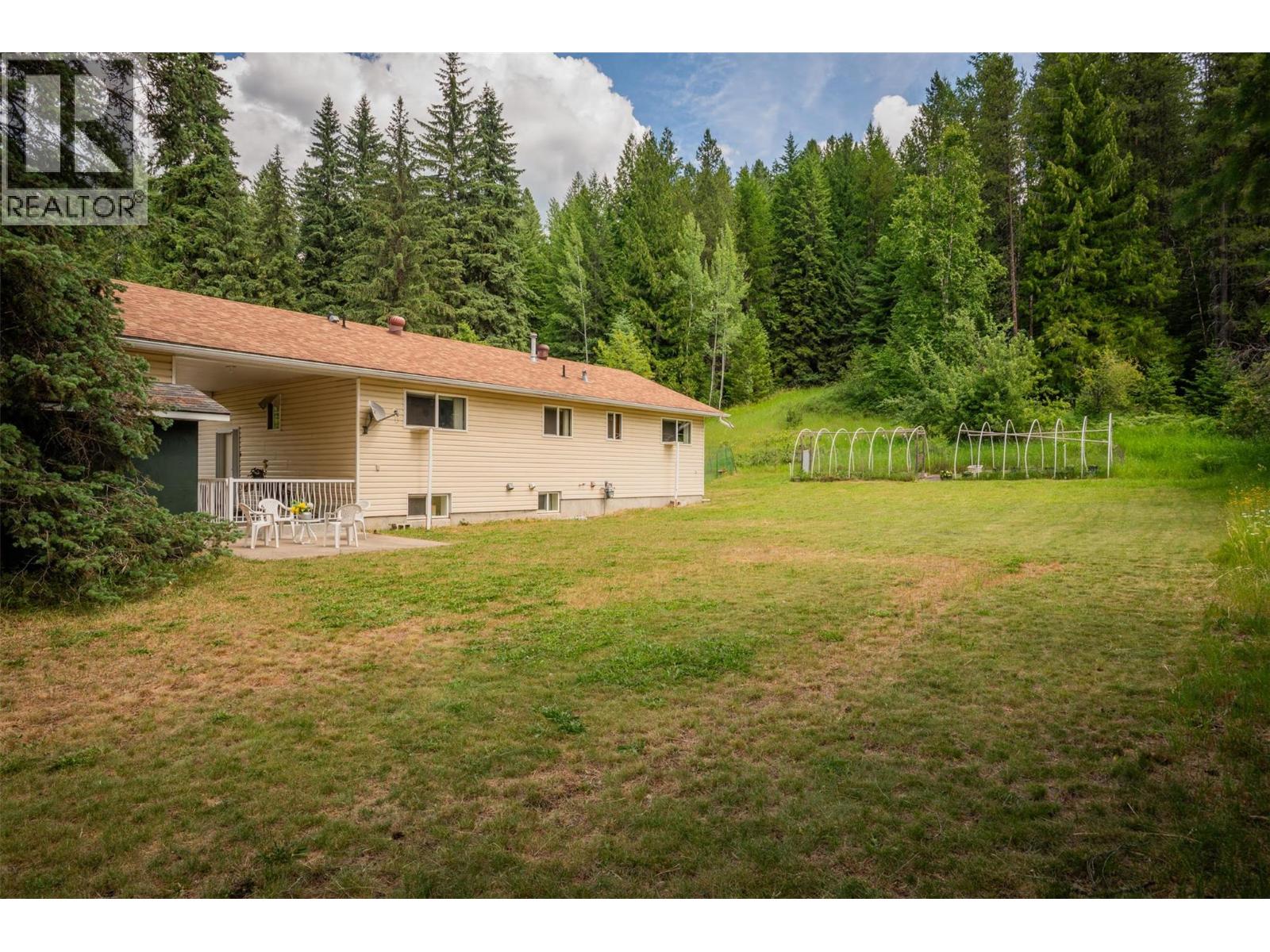 1764 Green Road, Fruitvale, British Columbia  V0G 1L0 - Photo 29 - 10366065