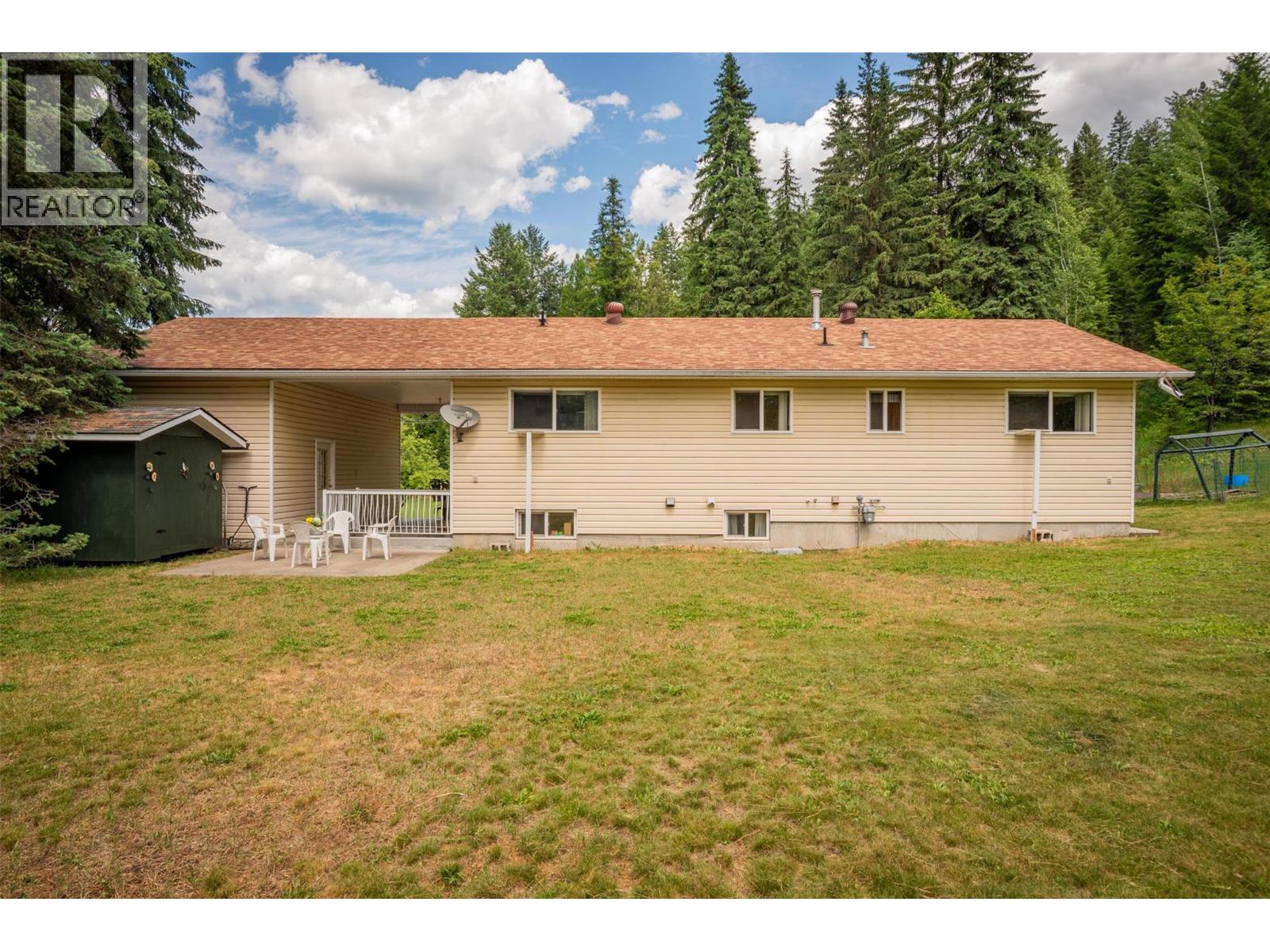 1764 Green Road, Fruitvale, British Columbia  V0G 1L0 - Photo 31 - 10366065