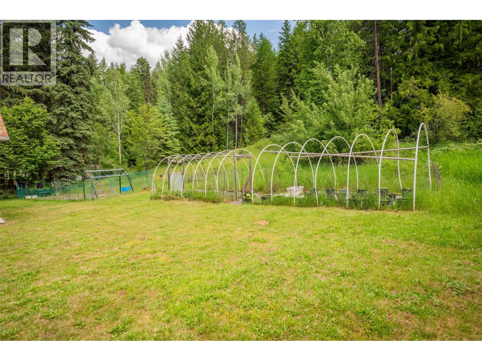 1764 Green Road, Fruitvale, British Columbia  V0G 1L0 - Photo 32 - 10366065