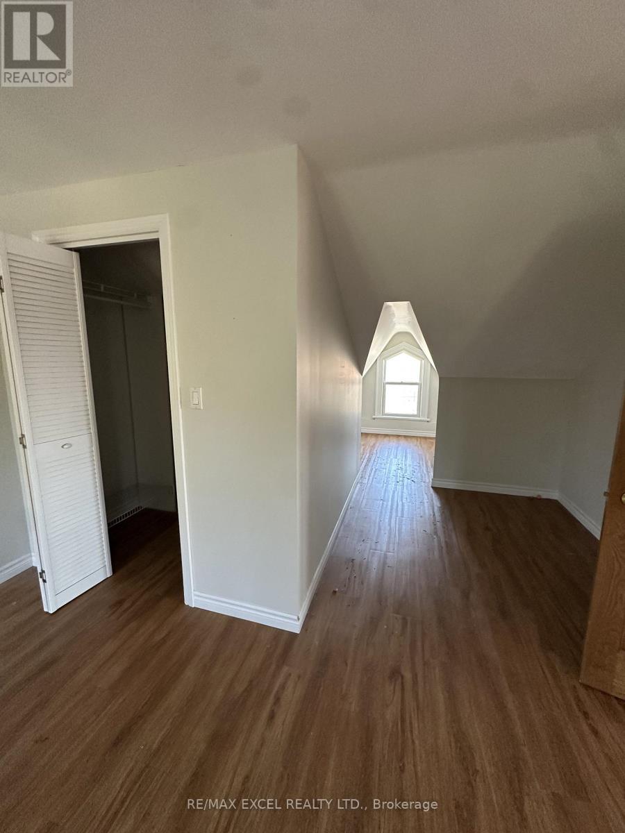 319 Division Street, Cobourg, Ontario  K9A 3R4 - Photo 16 - X12470443