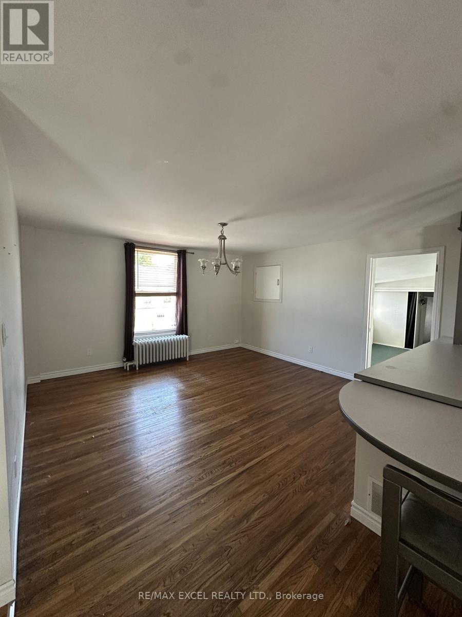 319 Division Street, Cobourg, Ontario  K9A 3R4 - Photo 17 - X12470443