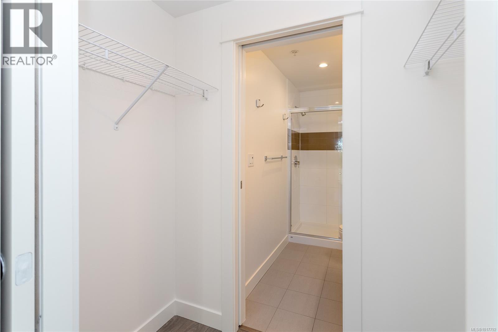 201 290 Wilfert Rd, View Royal, British Columbia  V9C 0H6 - Photo 13 - 1017792