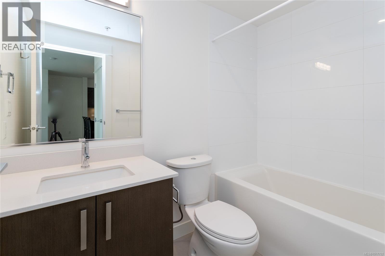 201 290 Wilfert Rd, View Royal, British Columbia  V9C 0H6 - Photo 16 - 1017792