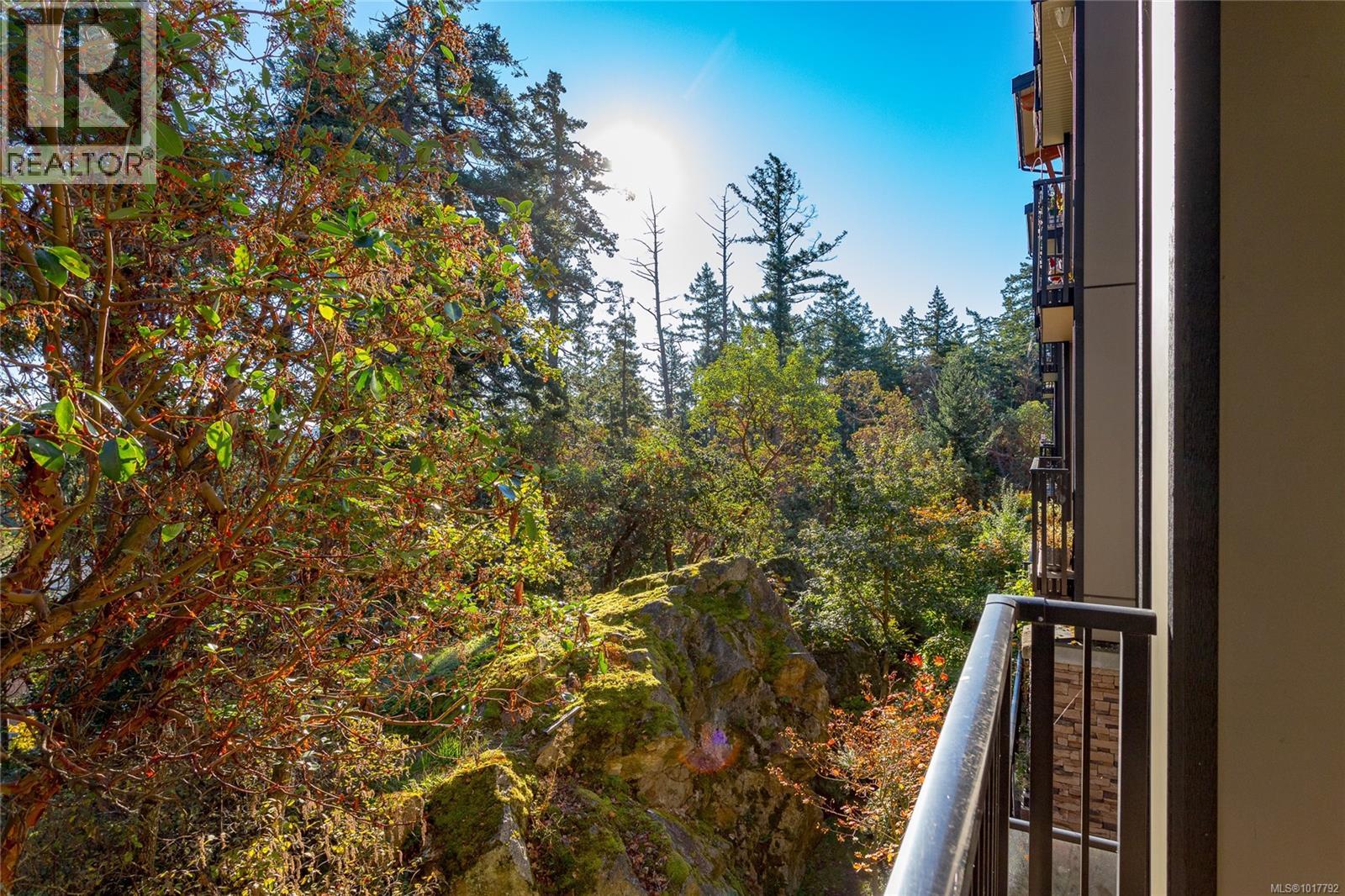 201 290 Wilfert Rd, View Royal, British Columbia  V9C 0H6 - Photo 21 - 1017792